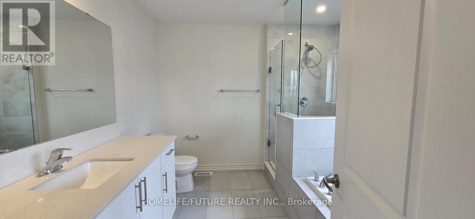 26 Rackham Lane, Clarington (Courtice), Ontario  L1E 0M3 - Photo 11 - E13137004