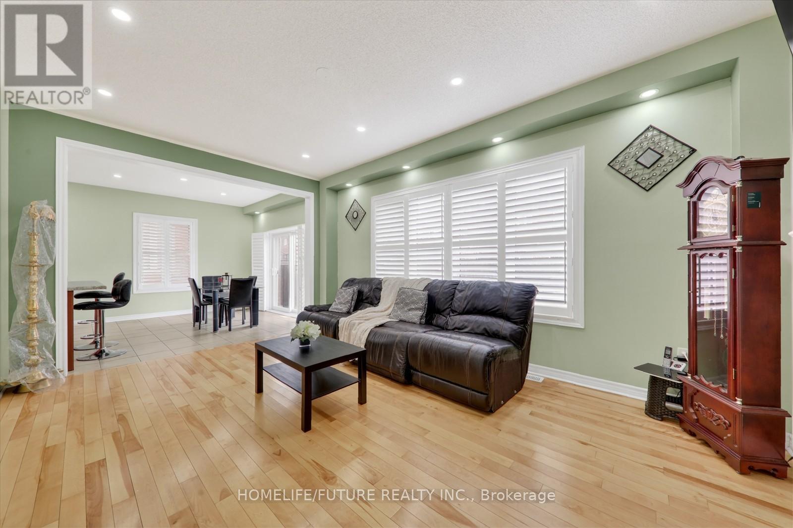 855 Wrenwood Drive, Oshawa, Ontario  L1K 0V8 - Photo 12 - E13137042