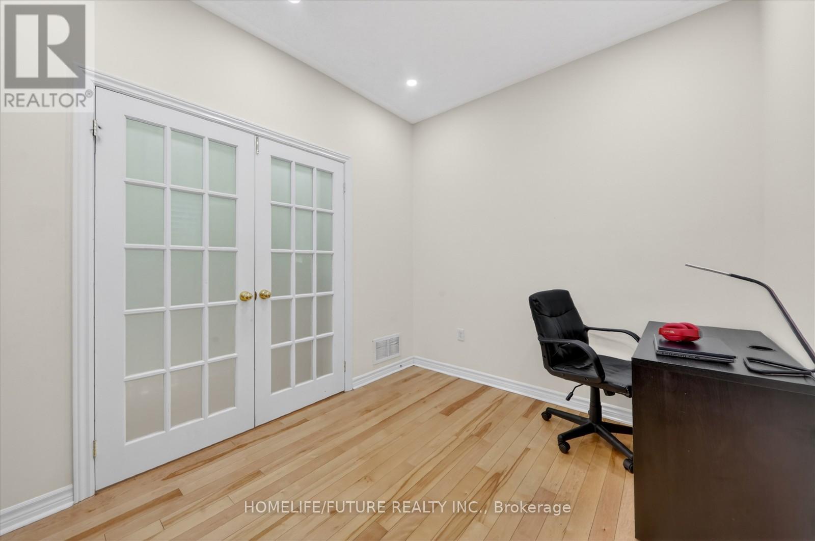 855 Wrenwood Drive, Oshawa, Ontario  L1K 0V8 - Photo 8 - E13137042