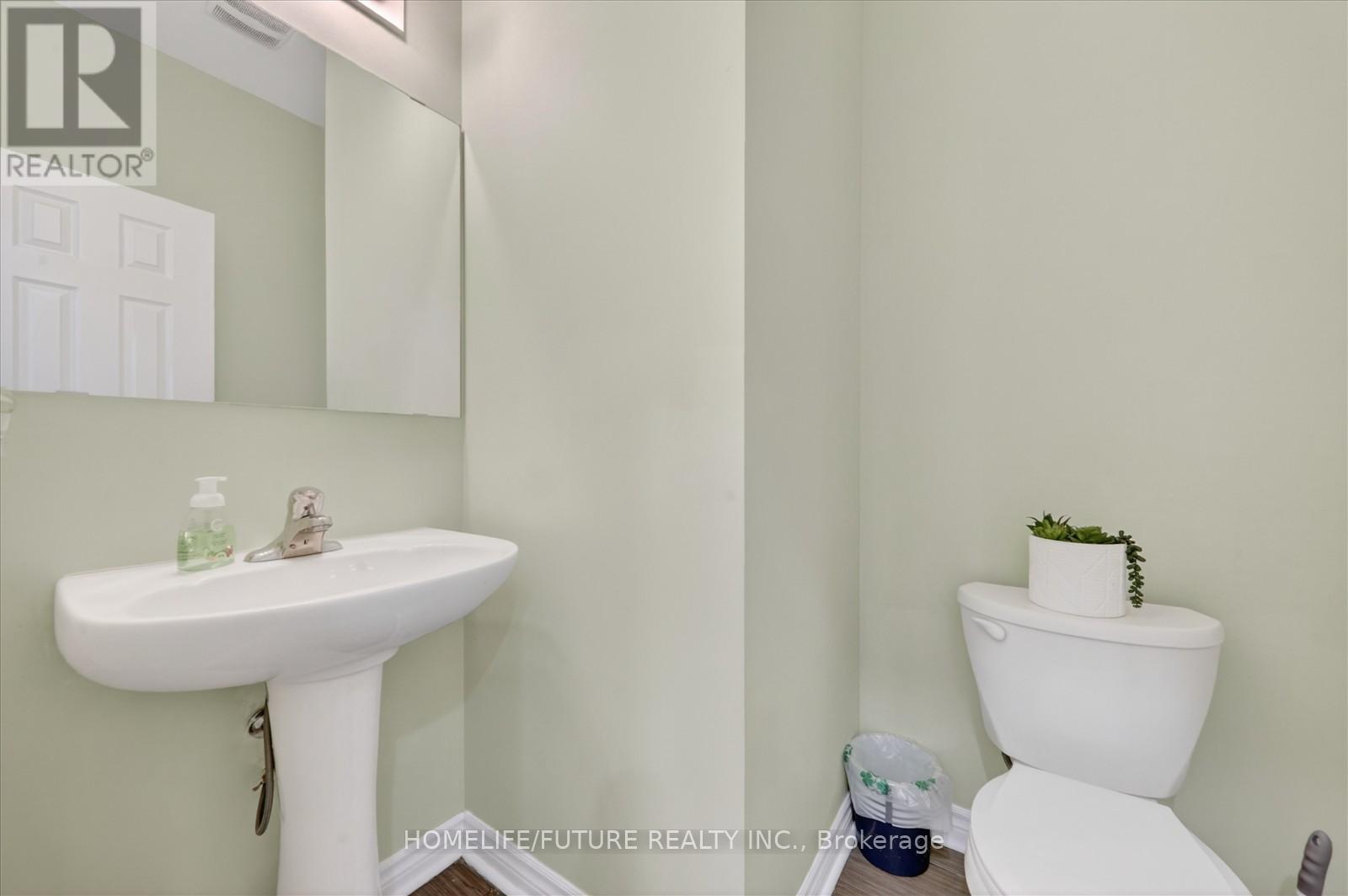 855 Wrenwood Drive, Oshawa, Ontario  L1K 0V8 - Photo 9 - E13137042