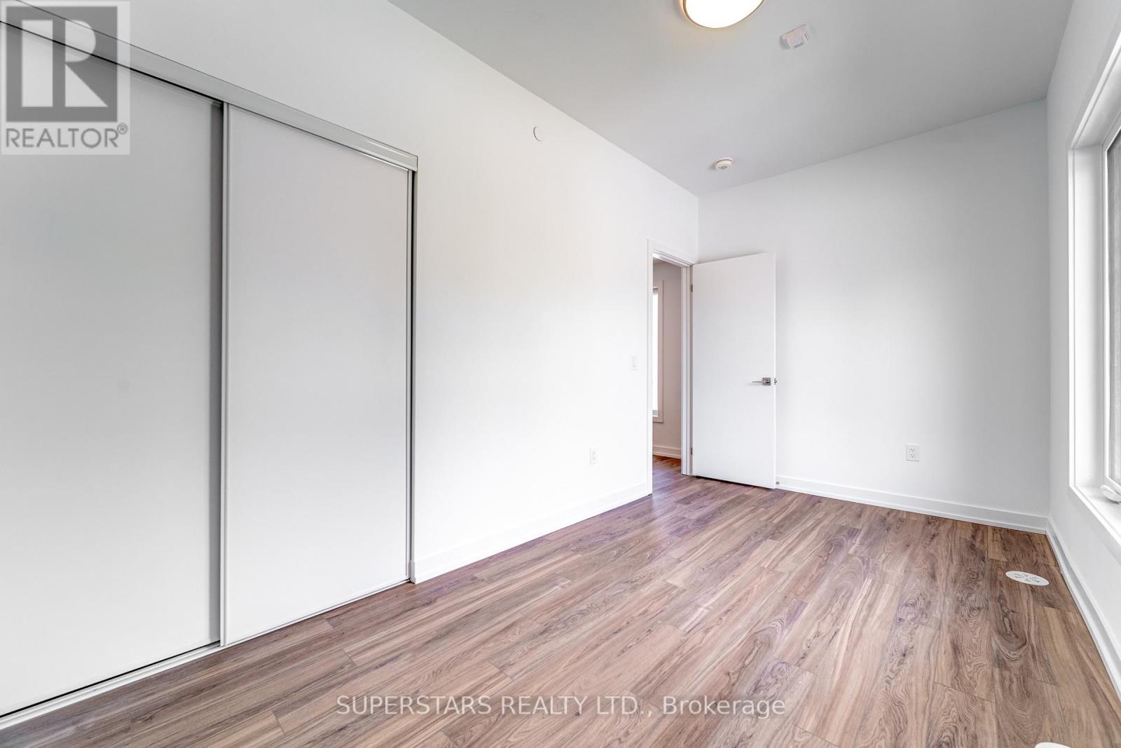 31 Calamint Lane, Toronto, Ontario  M1W 2H1 - Photo 13 - E13137098