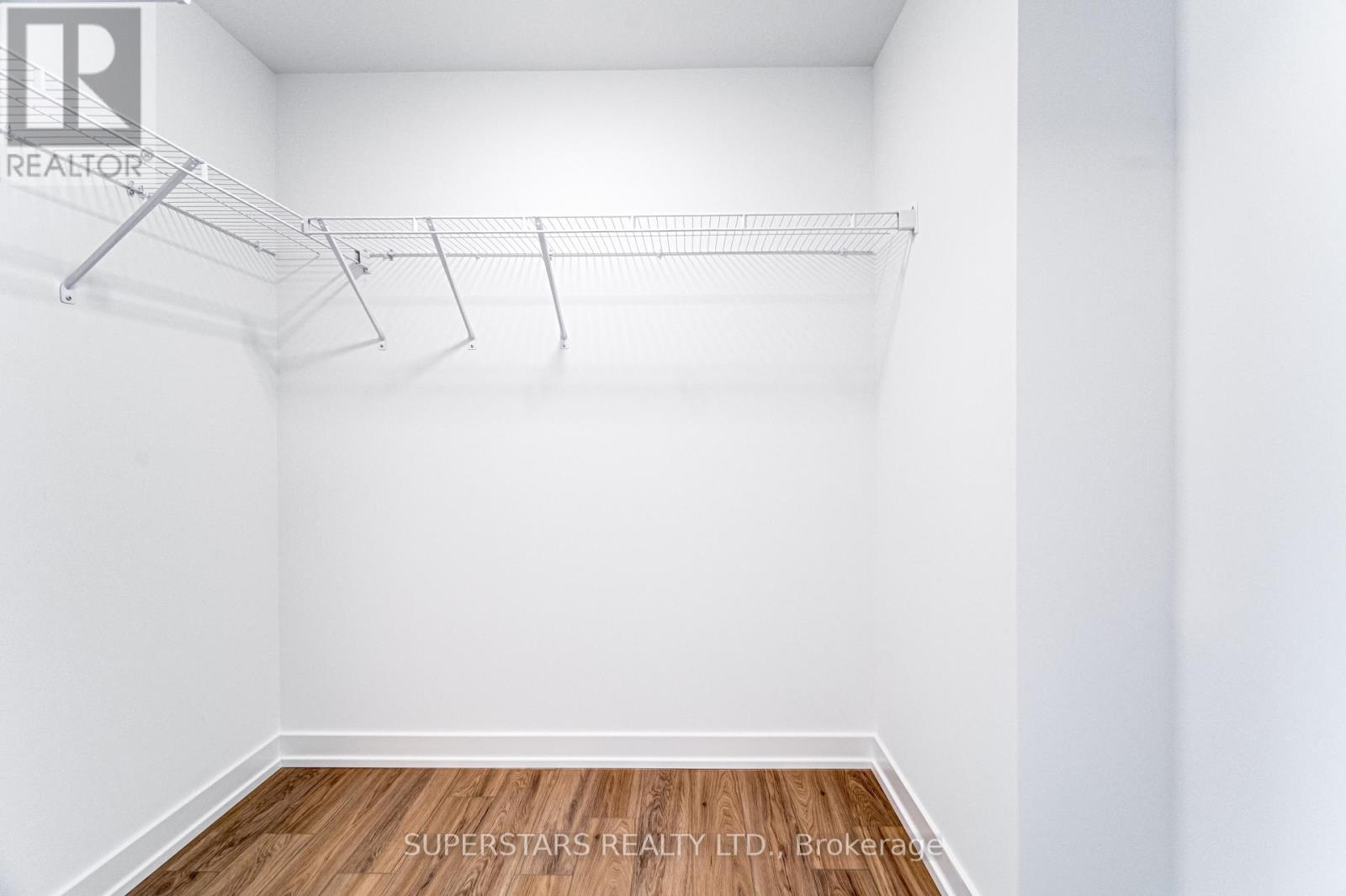 31 Calamint Lane, Toronto, Ontario  M1W 2H1 - Photo 19 - E13137098