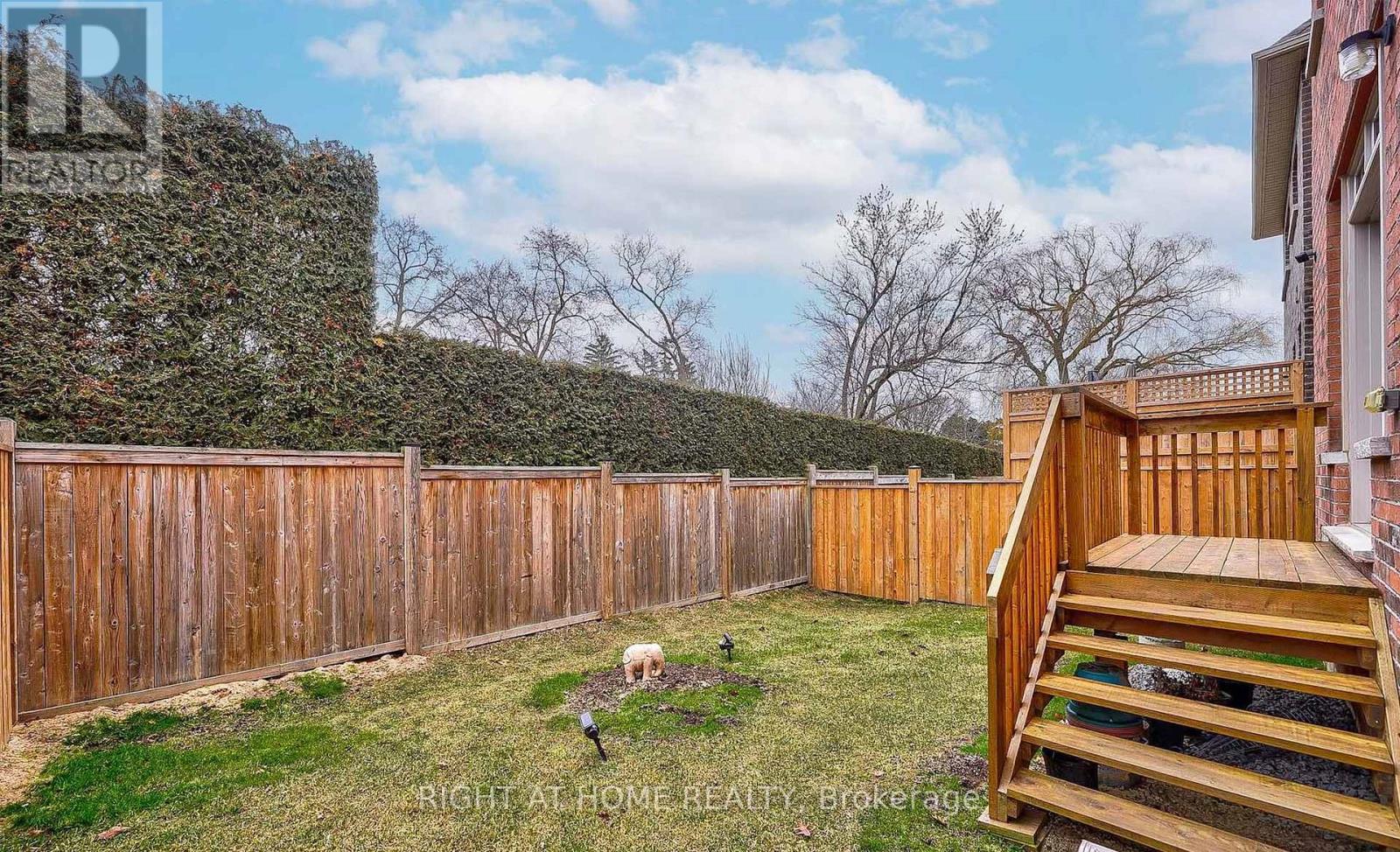 Upper - 15 Culloden Court, Toronto, Ontario  M1C 0E9 - Photo 17 - E13137142