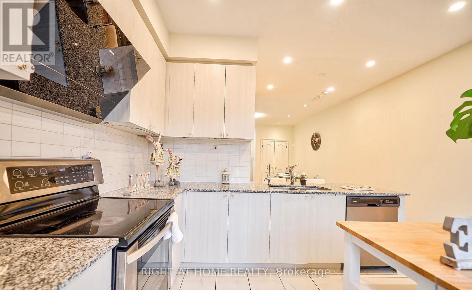 Upper - 15 Culloden Court, Toronto, Ontario  M1C 0E9 - Photo 9 - E13137142