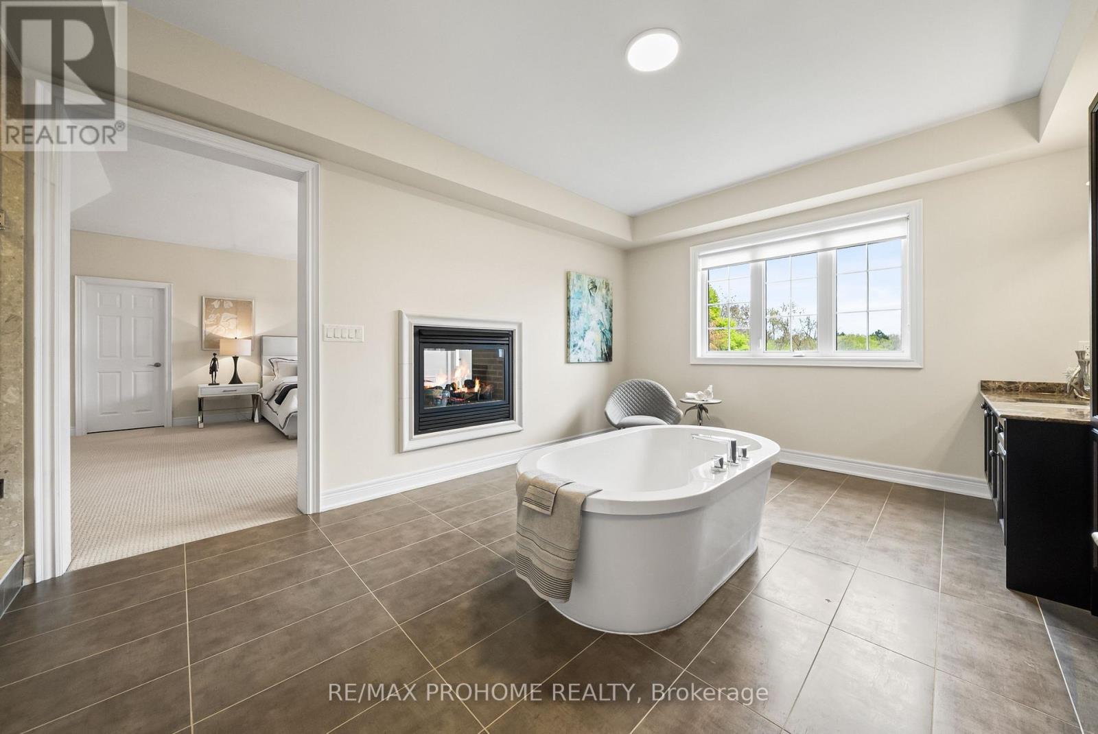 10605 Victoria Square Boulevard, Markham, Ontario  L6C 0N7 - Photo 37 - N13137052