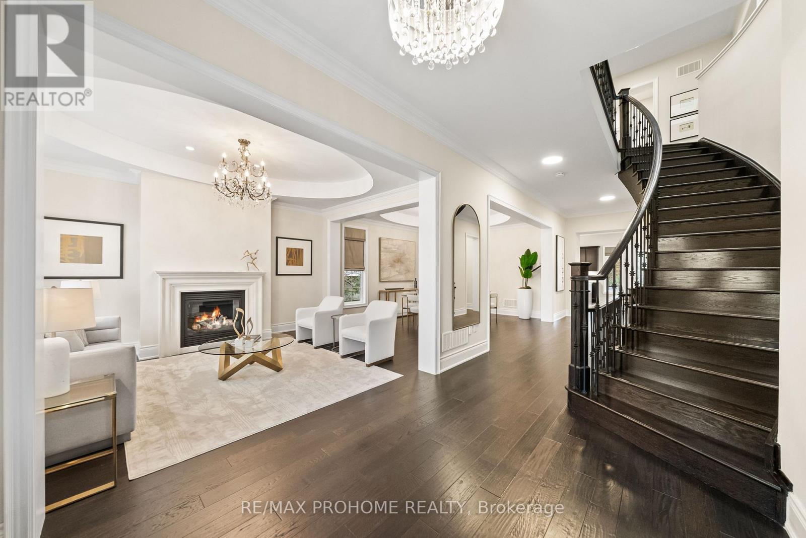 10605 Victoria Square Boulevard, Markham, Ontario  L6C 0N7 - Photo 5 - N13137052