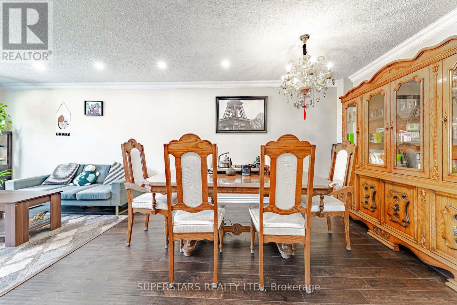 14 Kemsing Court, Markham, Ontario  L3R 4P7 - Photo 9 - N13137056