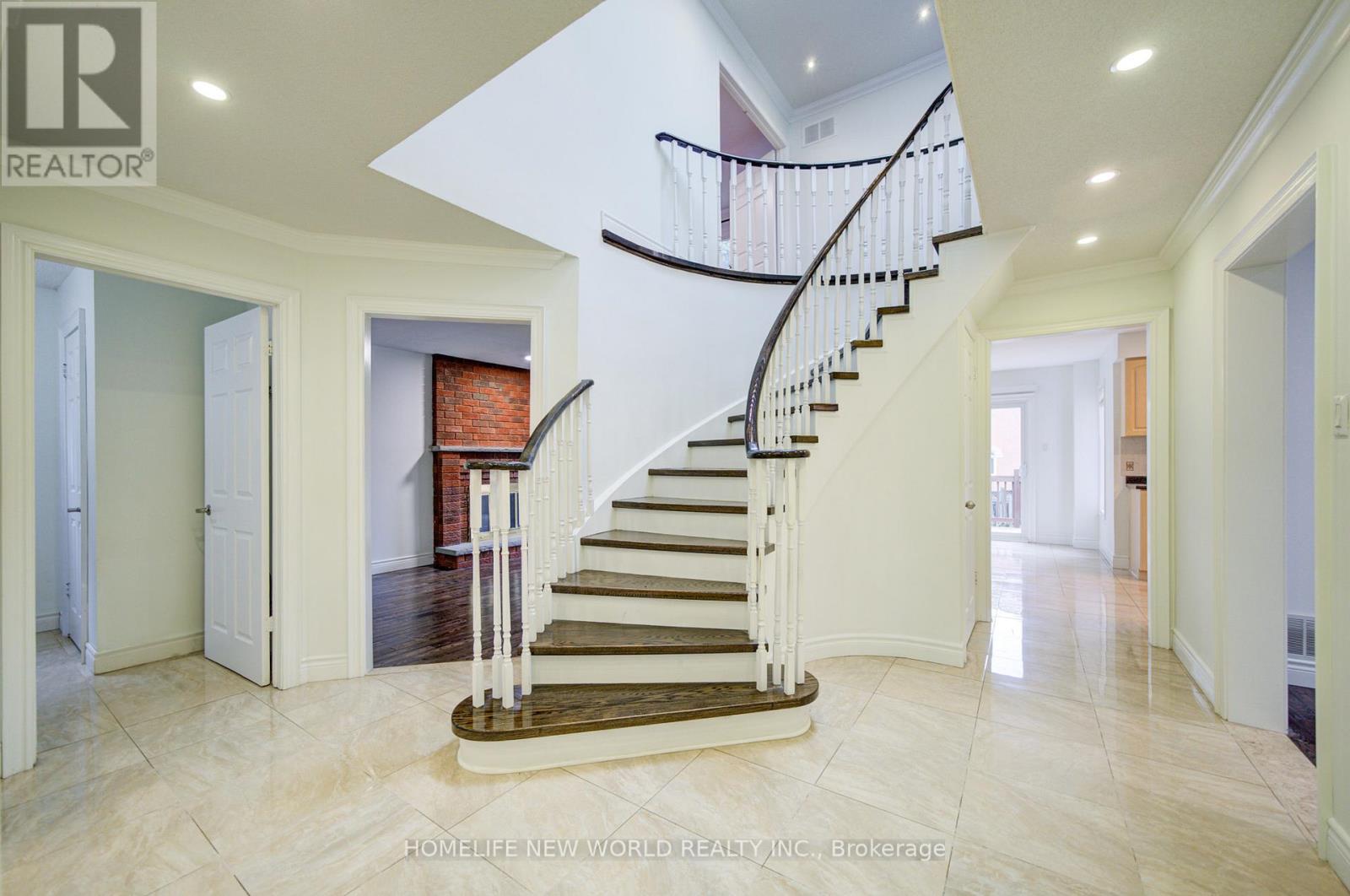 133 Stather Crescent, Markham, Ontario  L3S 2X7 - Photo 2 - N13137074