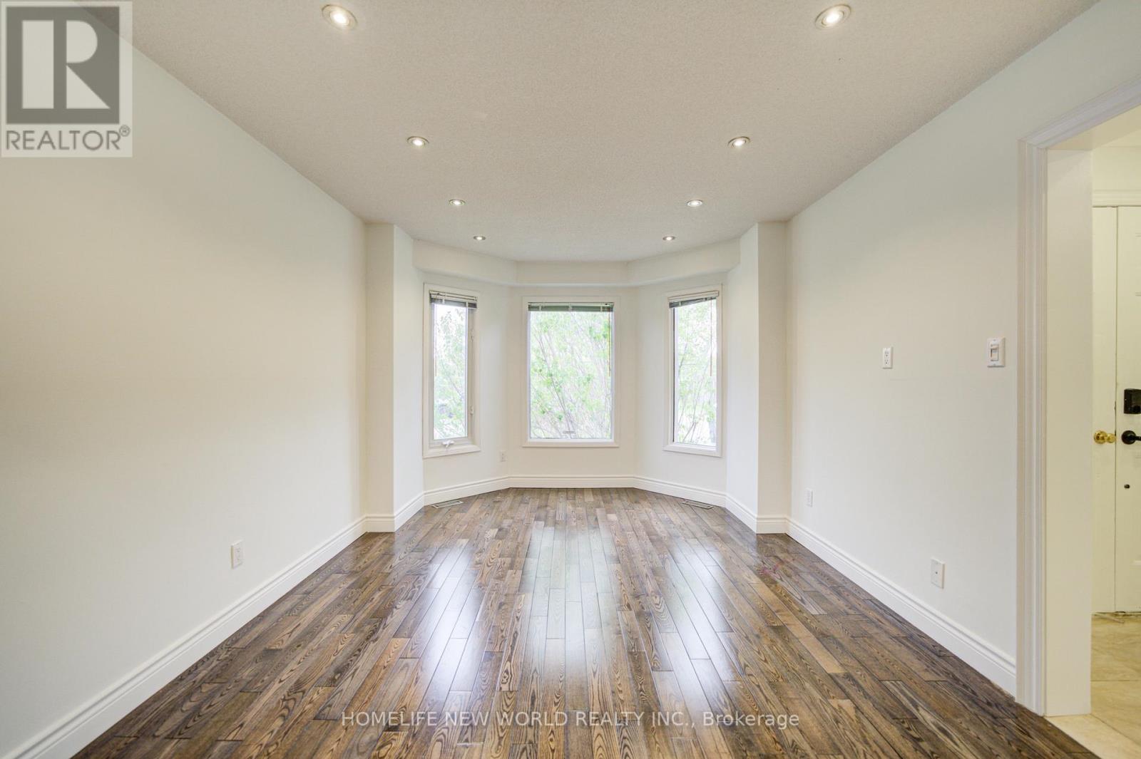 133 Stather Crescent, Markham, Ontario  L3S 2X7 - Photo 3 - N13137074