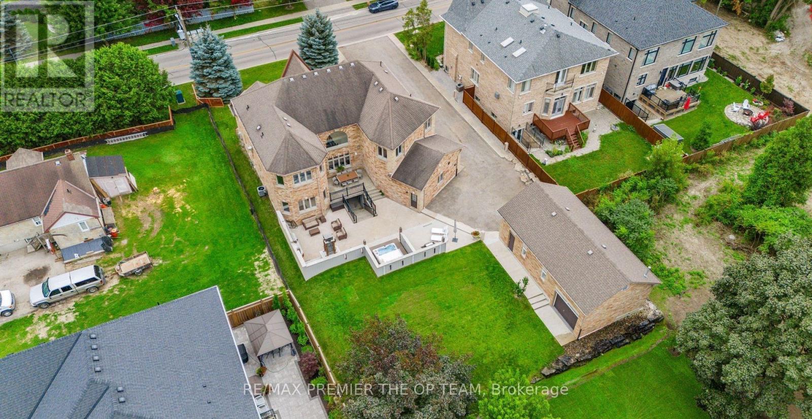 294 Sunset Beach Road, Richmond Hill, Ontario  L4E 3H2 - Photo 4 - N13137086