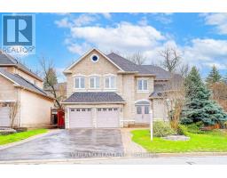 922 BEST CIRCLE, Newmarket, Ontario