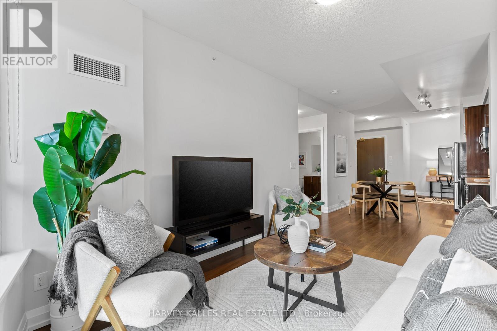 709 - 7171 Yonge Street, Markham, Ontario  L3T 0C5 - Photo 4 - N13137166