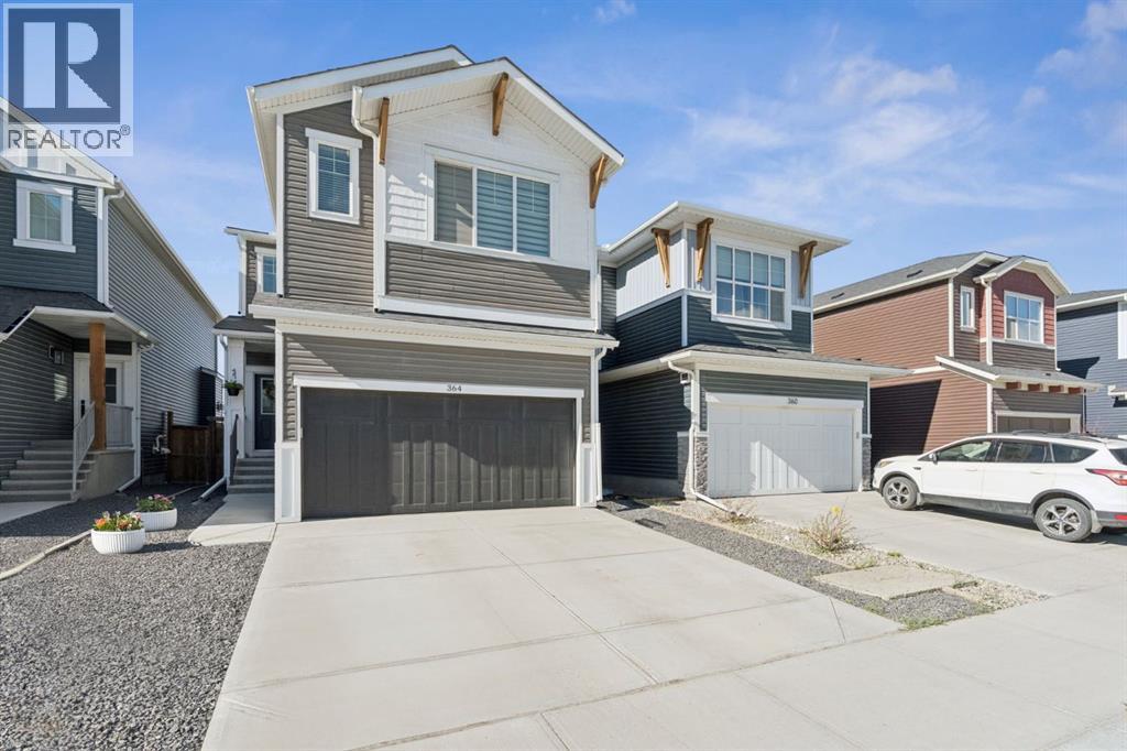 364 Fireside Way, Cochrane, Alberta  T4C 3A9 - Photo 2 - A2308378