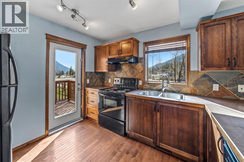 503, 108 Armstrong Place, Canmore, Alberta  T1W 3L3 - Photo 4 - A2309437