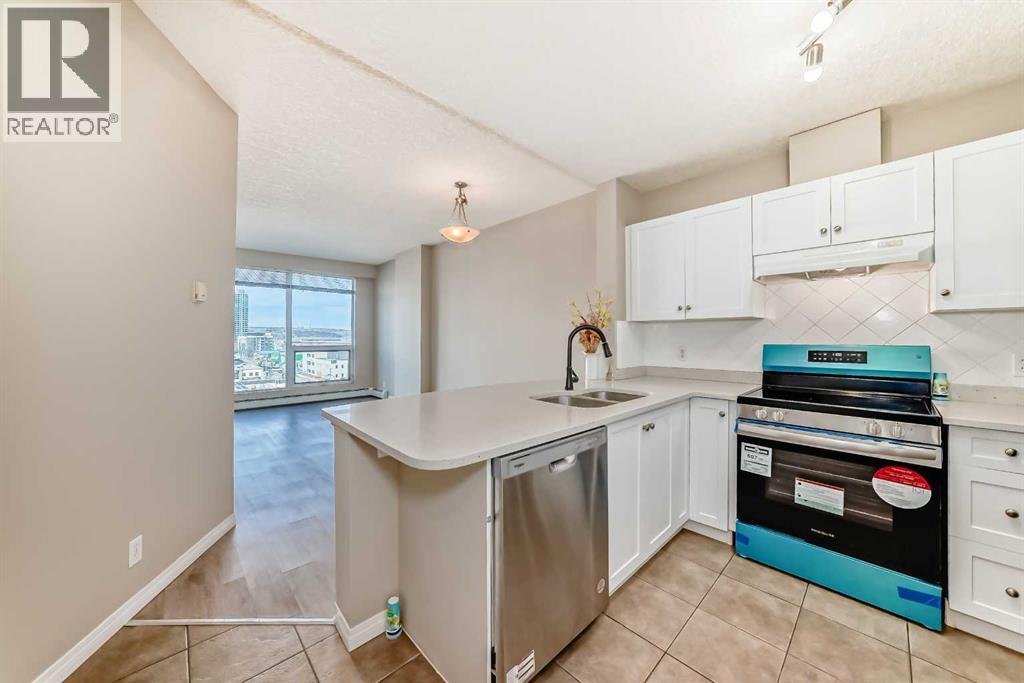 707, 1053 10 Street SW, Calgary, Alberta