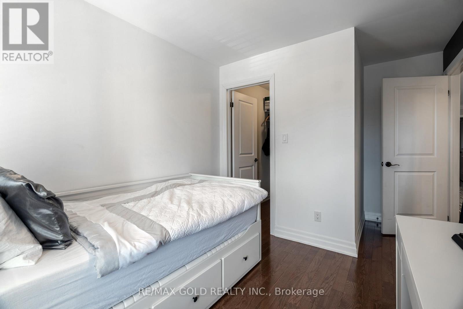 54 Robert Berry Crescent, King, Ontario  L7B 1L4 - Photo 39 - N13136240