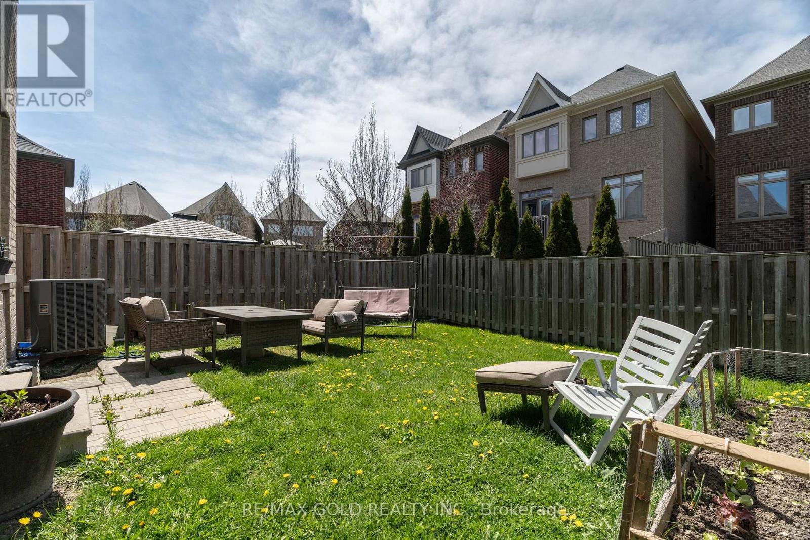 54 Robert Berry Crescent, King, Ontario  L7B 1L4 - Photo 41 - N13136240