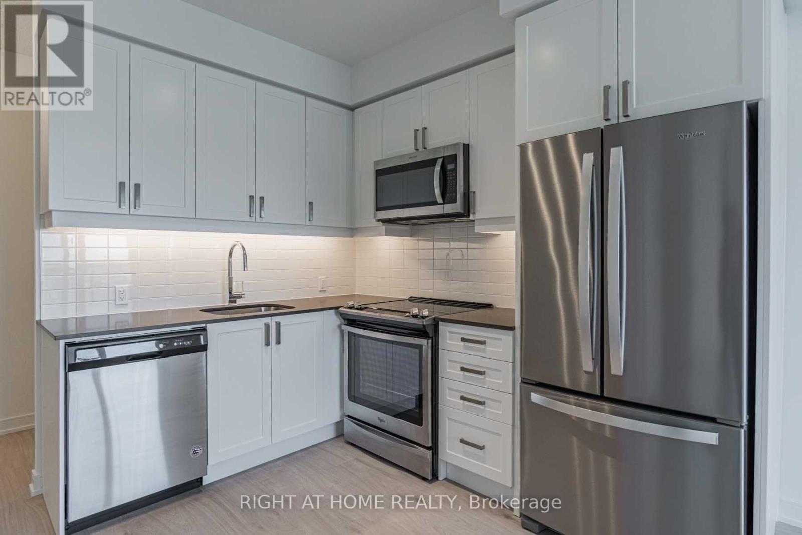 918 - 8 Nahani Way, Mississauga, Ontario  L4Z 4J8 - Photo 7 - W13137112