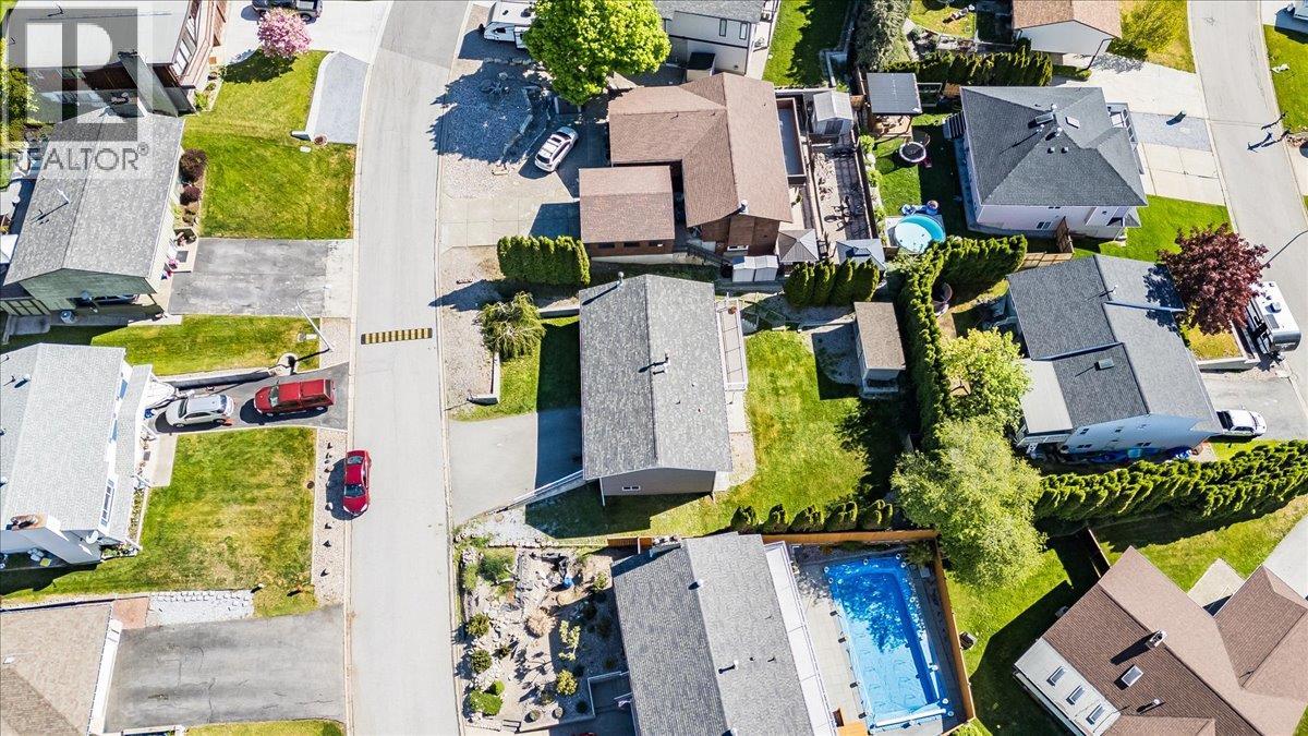 909 7th Street, Montrose, British Columbia  V0G 1P0 - Photo 59 - 10387602