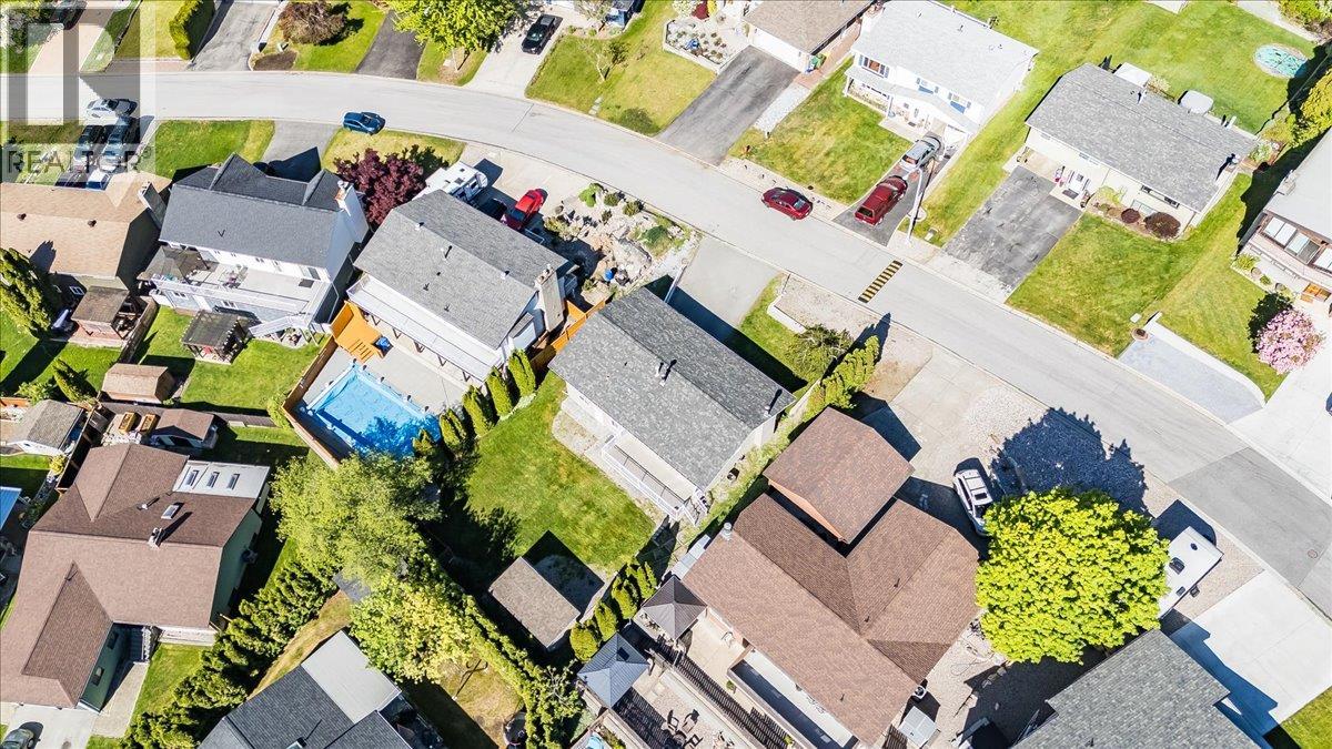 909 7th Street, Montrose, British Columbia  V0G 1P0 - Photo 60 - 10387602