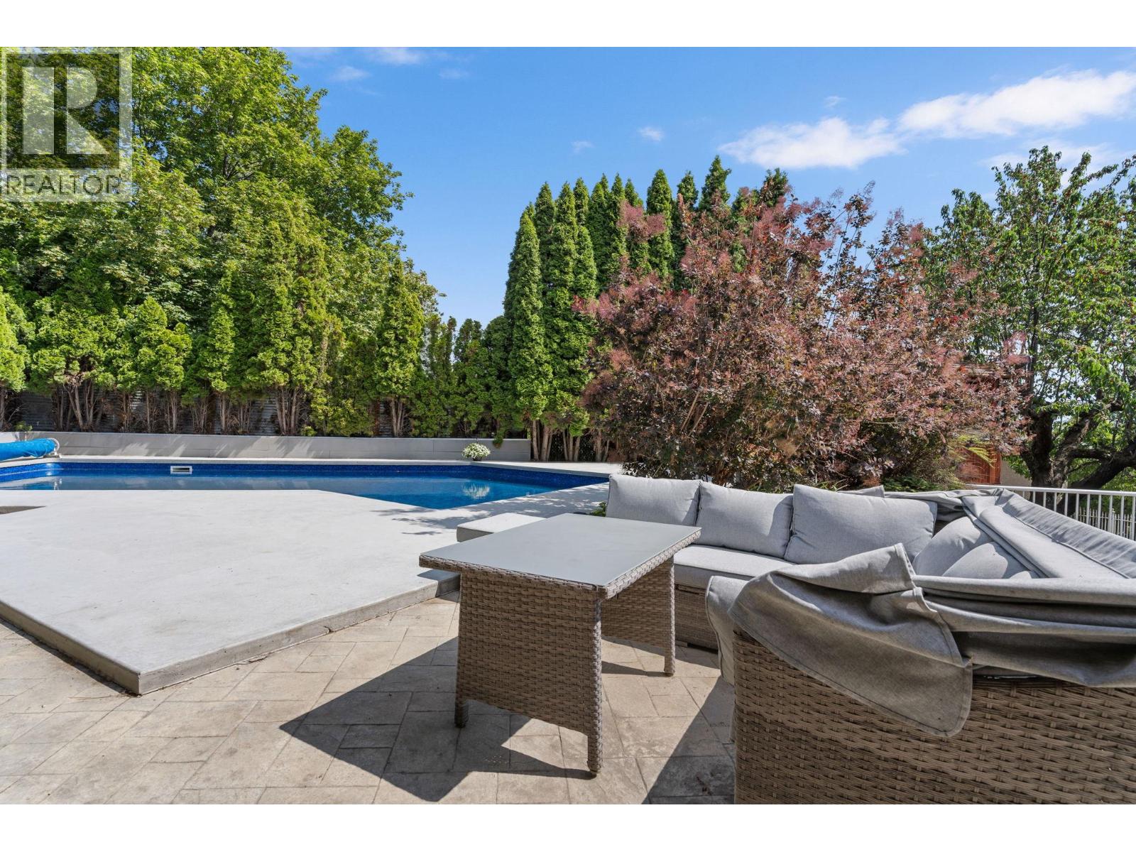 607 Clifton Road S, Kelowna, British Columbia  V1V 1A7 - Photo 46 - 10387325