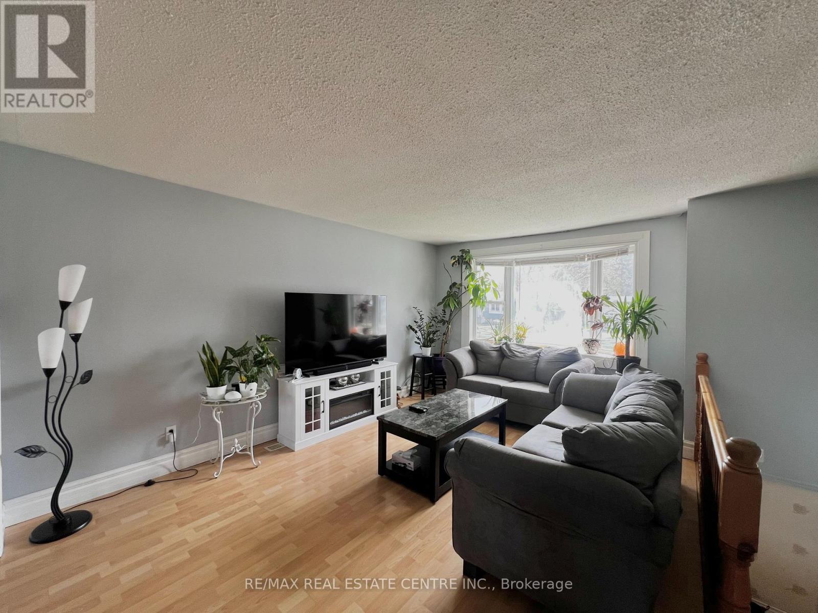 514 Monica Court, Shelburne, Ontario  L9V 3A3 - Photo 4 - X13137122