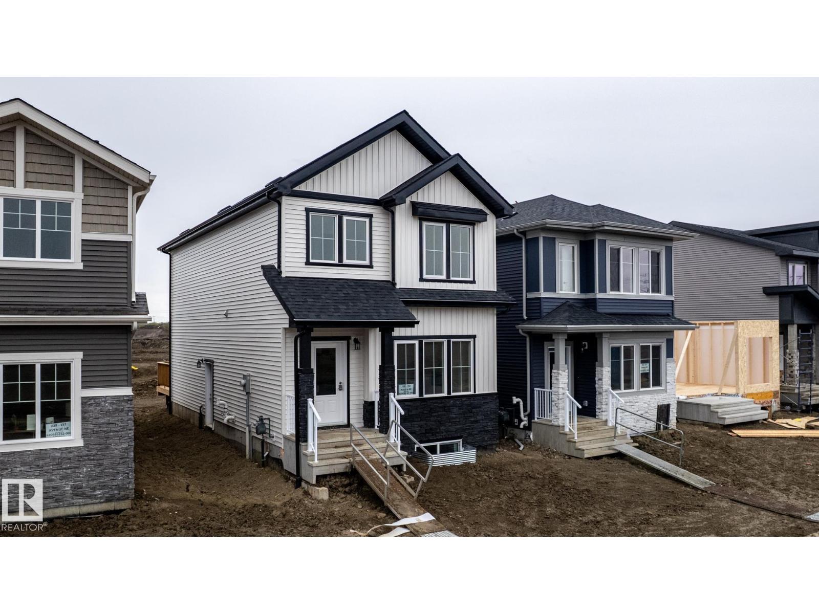 235 157 Av NE, Edmonton, Alberta  T5Y 6K8 - Photo 1 - E4468049