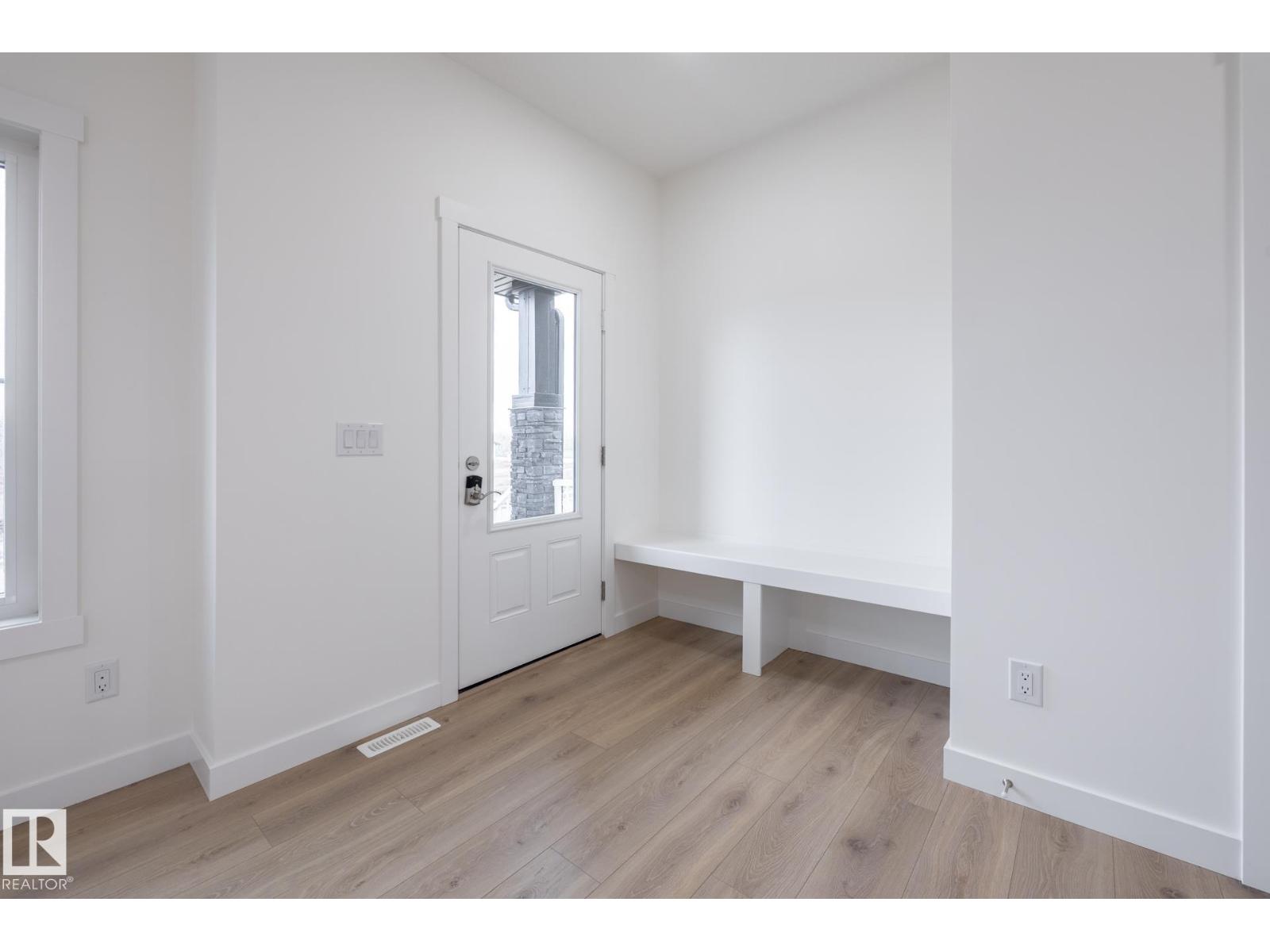 235 157 Av NE, Edmonton, Alberta  T5Y 6K8 - Photo 4 - E4468049