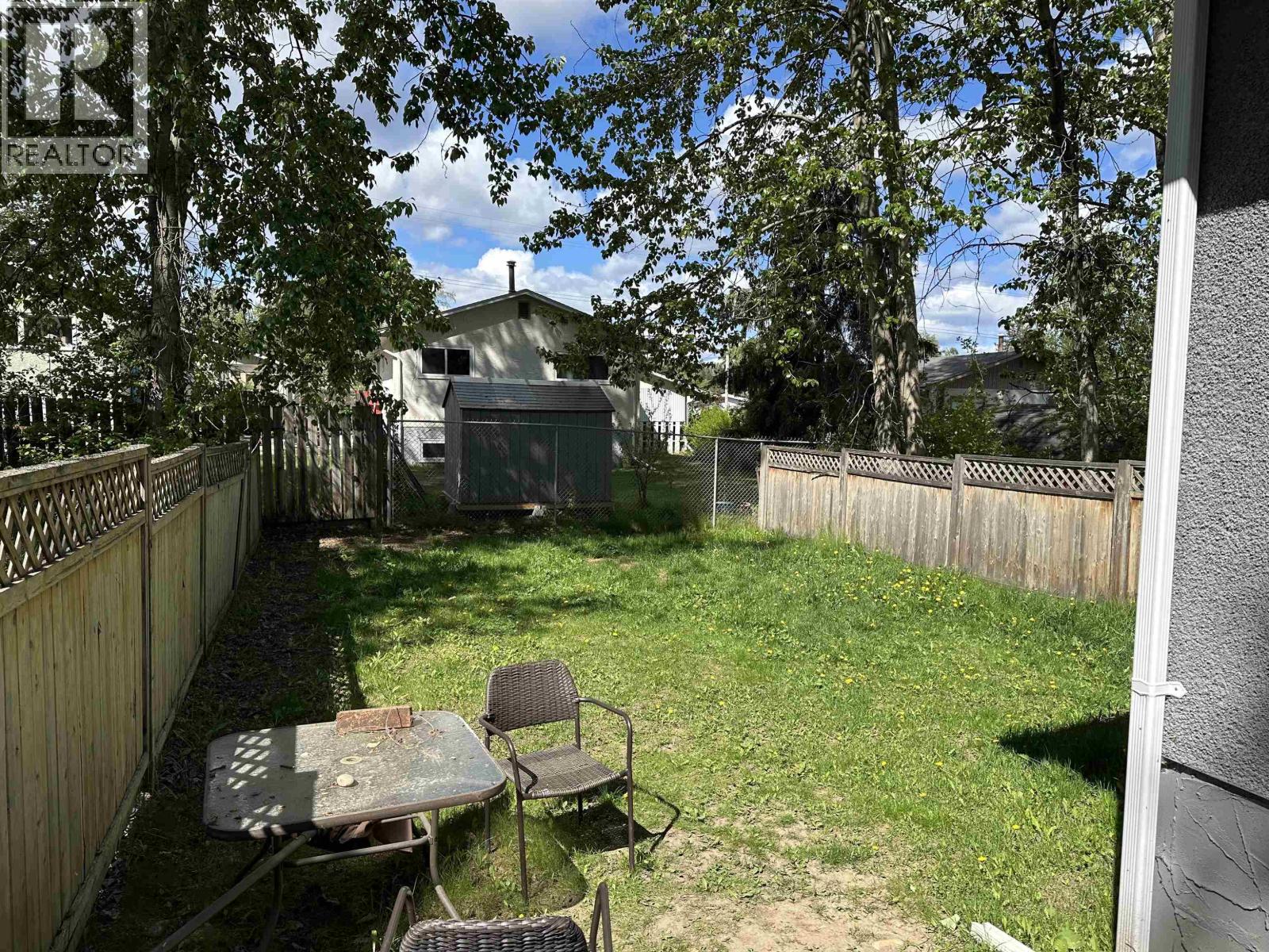 2643-2647 Oak Street, Prince George, British Columbia  V2L 2A5 - Photo 4 - R3124171