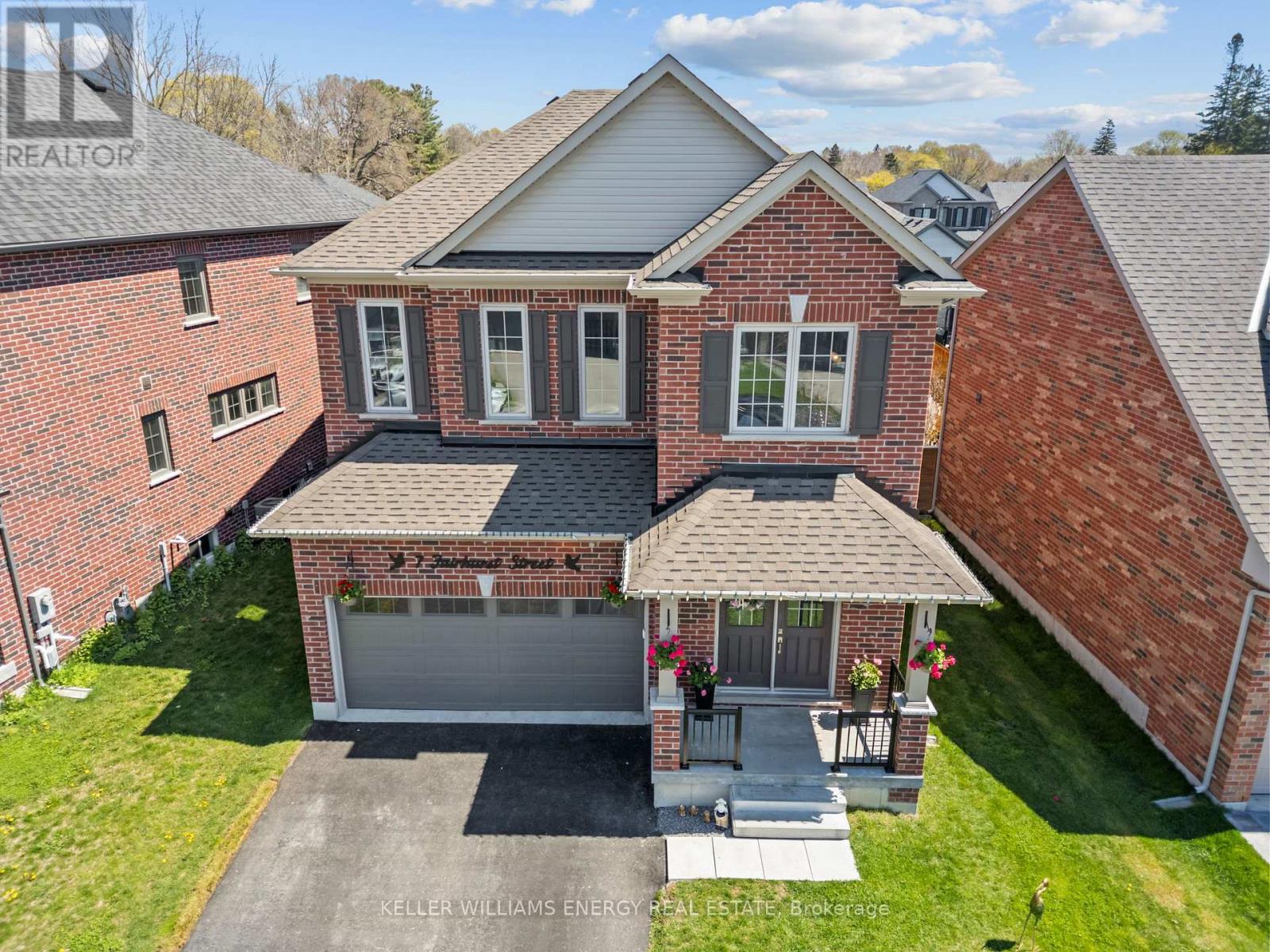 7 FAIRHURST STREET, Port Hope, Ontario
