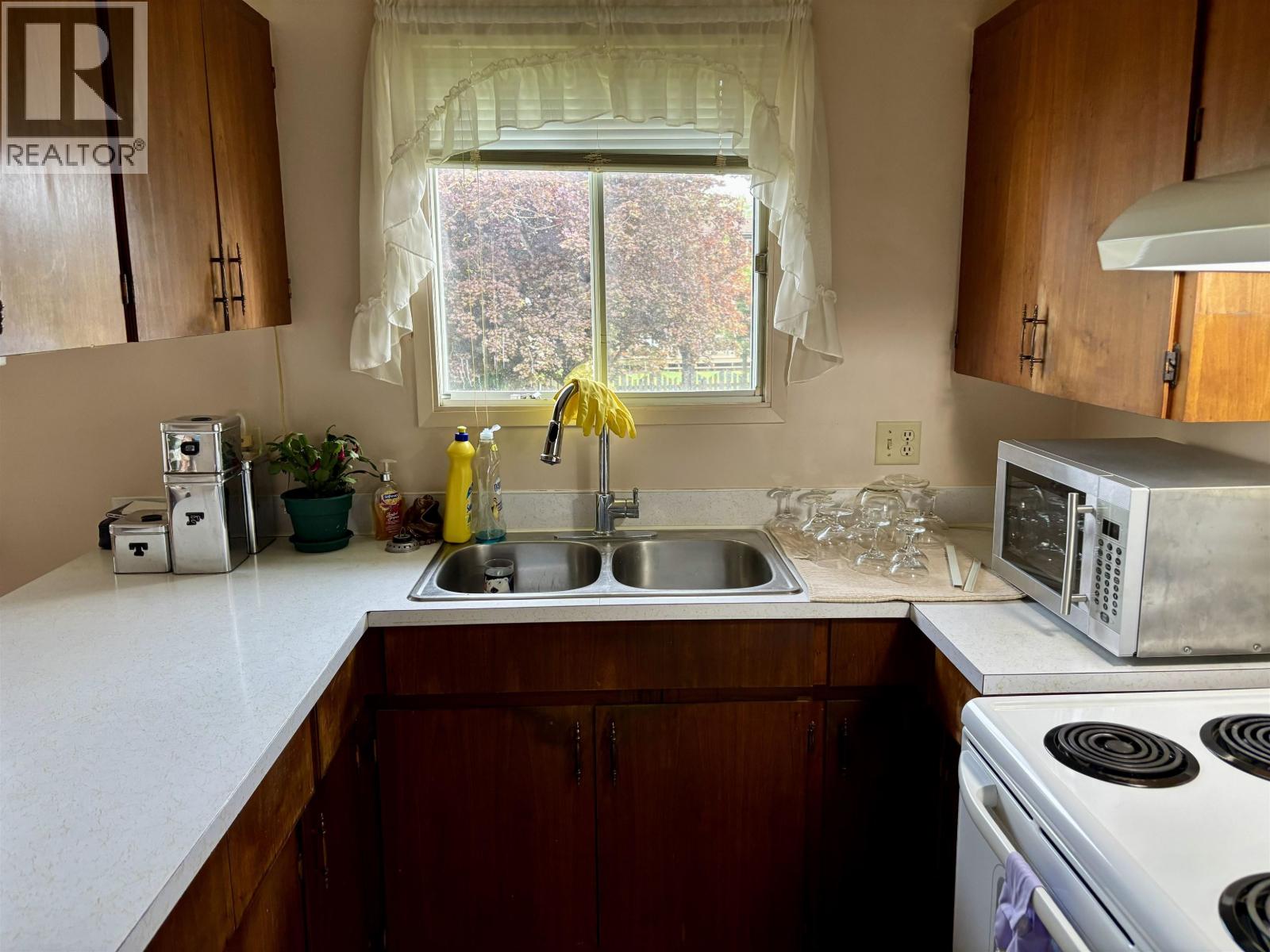 4811 Tuck Avenue, Terrace, British Columbia  V8G 4L8 - Photo 3 - R3124318