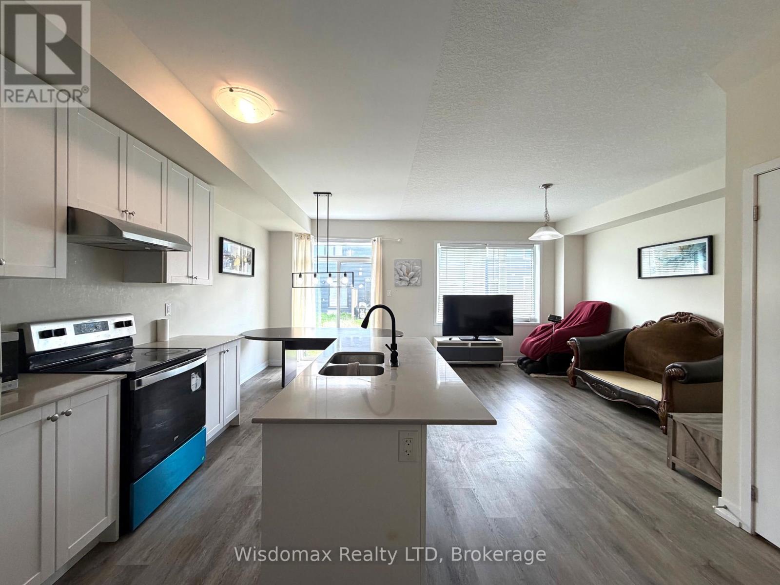 6 - 7789 Kalar Road, Niagara Falls, Ontario  L2H 3T8 - Photo 3 - X13137130