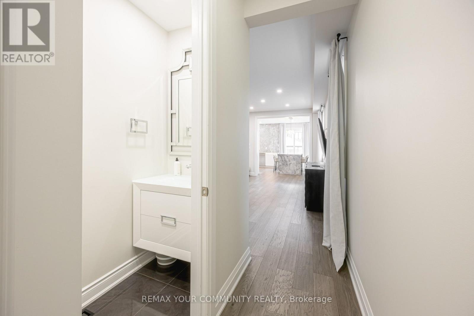 65 Bristlewood Crescent, Vaughan, Ontario  L4J 9K9 - Photo 5 - N13137080