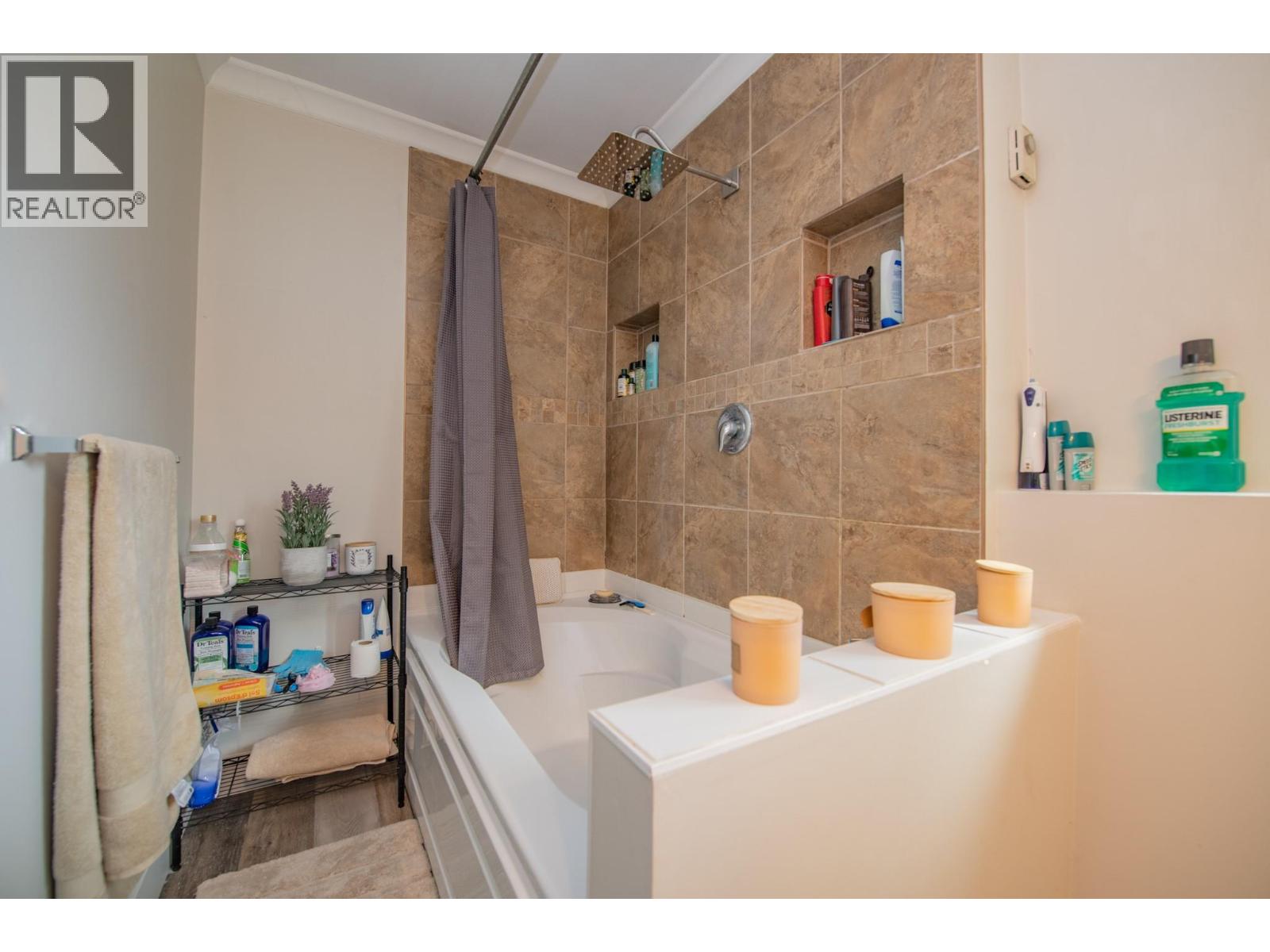 2250 Leblanc Street, Lumby, British Columbia  V0E 2G0 - Photo 34 - 10387746