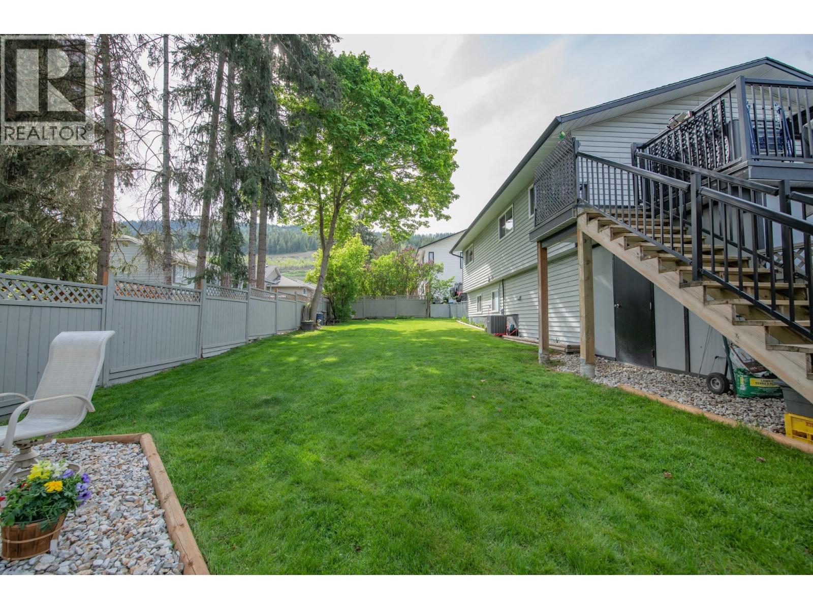 2250 Leblanc Street, Lumby, British Columbia  V0E 2G0 - Photo 46 - 10387746