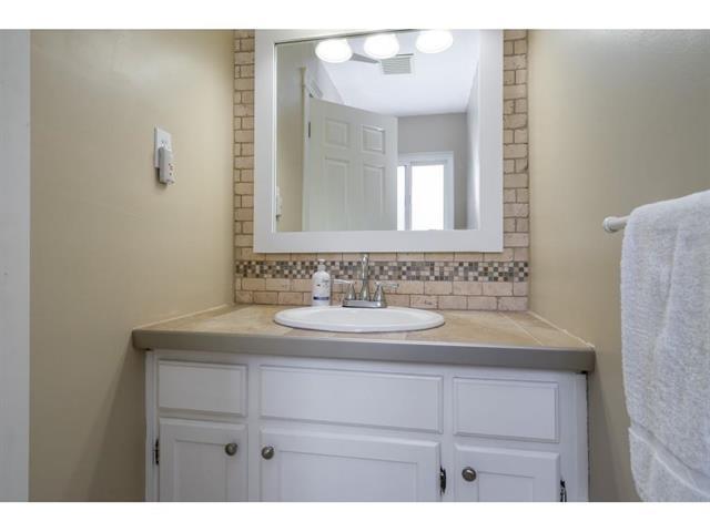 18120 58a Avenue, Surrey, British Columbia V3S 1N6 - Photo 16 - R3124229