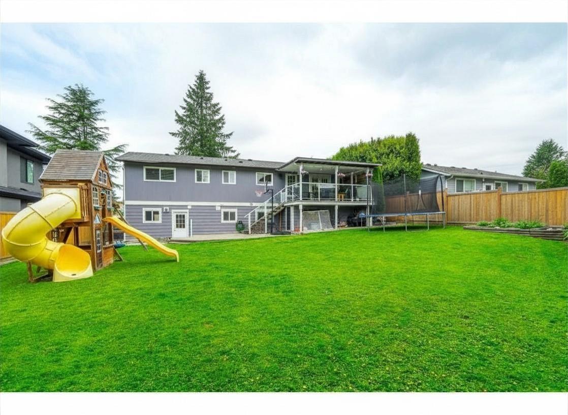 18120 58a Avenue, Surrey, British Columbia V3S 1N6 - Photo 3 - R3124229