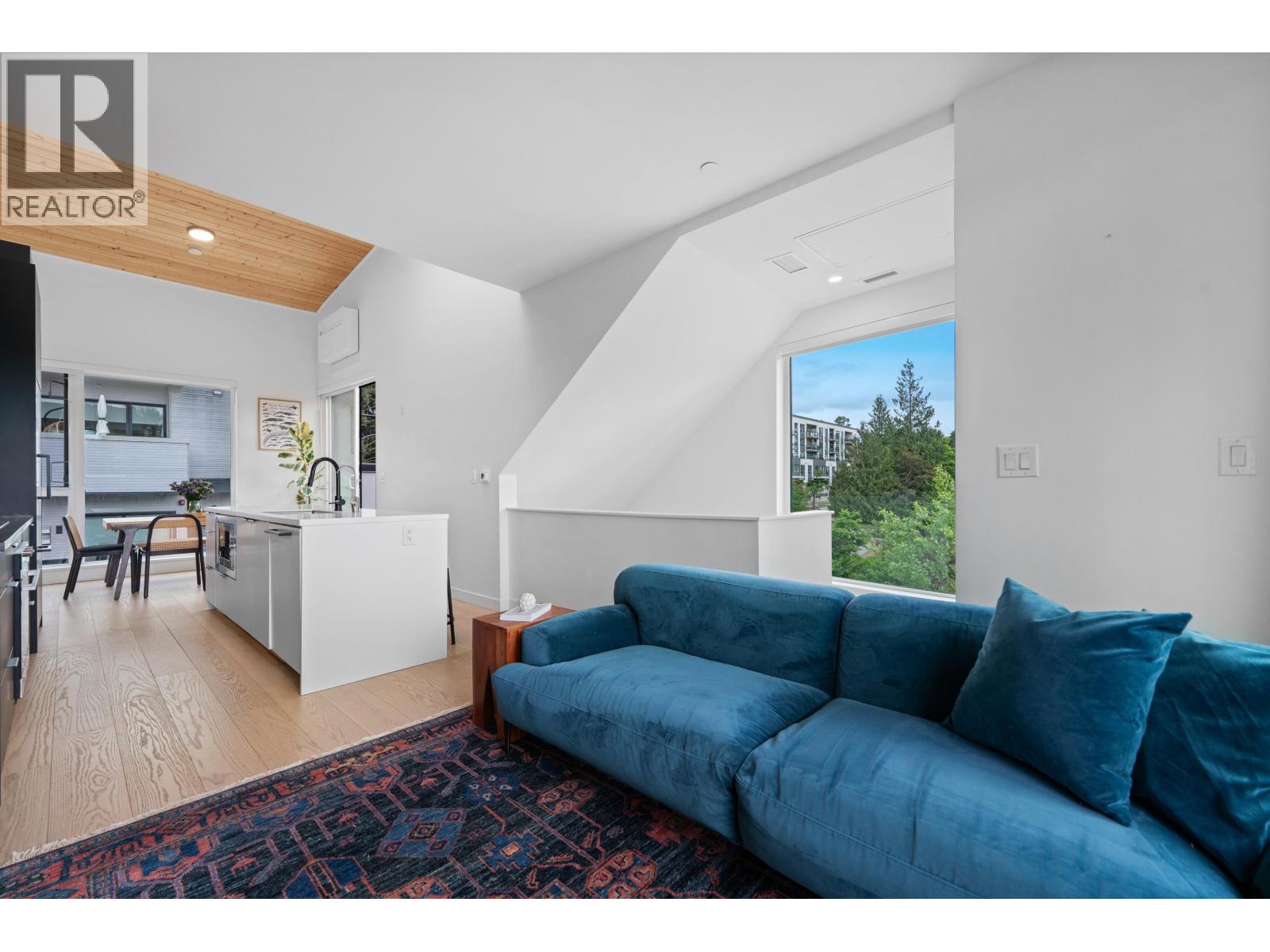 201 650 E 2nd Street, North Vancouver, British Columbia  V7M 1E3 - Photo 7 - R3124377