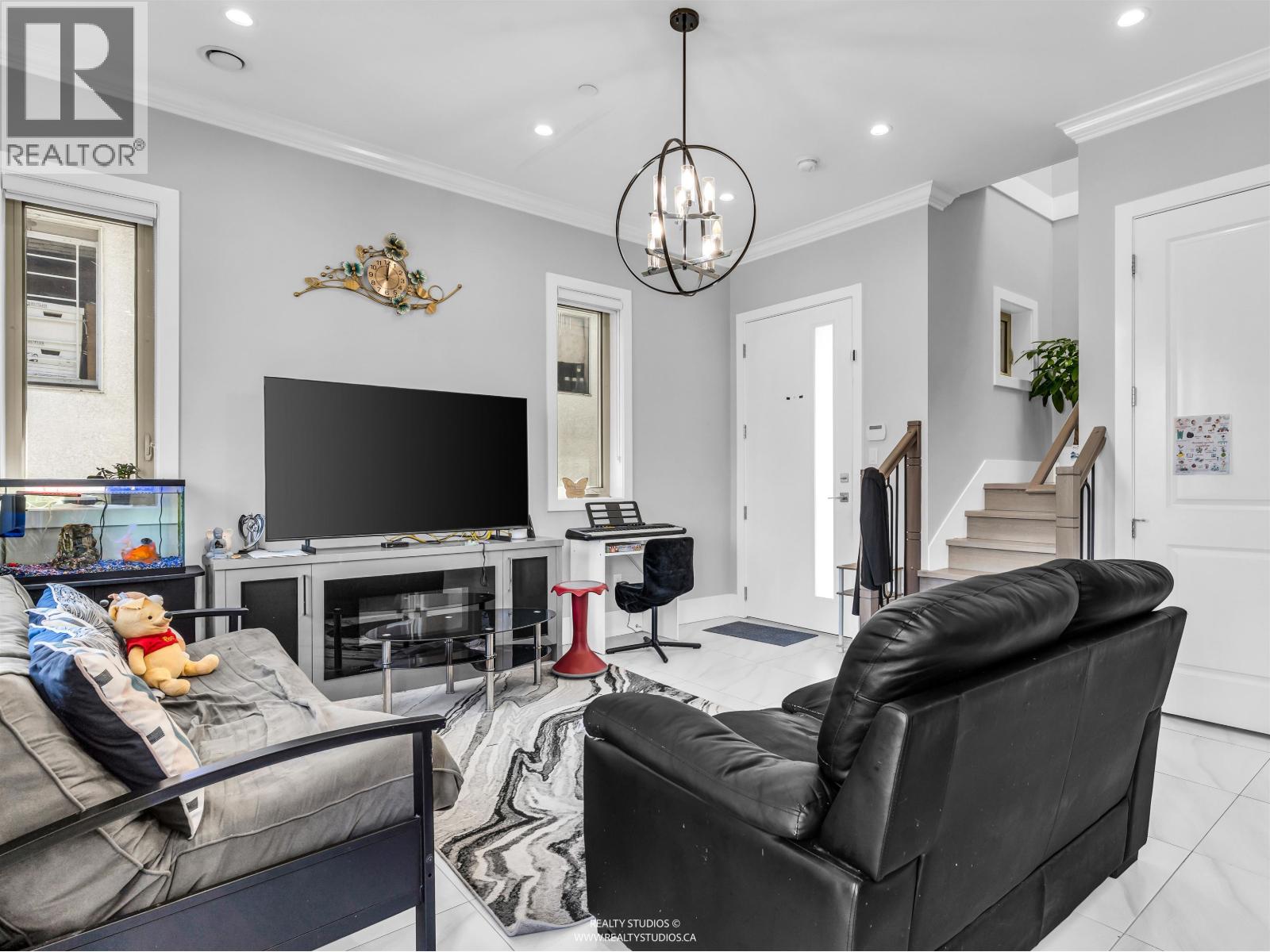 2889 Mcgill Street, Vancouver, British Columbia  V5K 1H7 - Photo 4 - R3124392