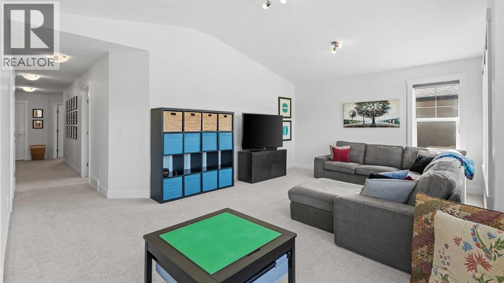 25 Westland Crescent SW, Calgary, Alberta  T3H 0W1 - Photo 20 - A2307642
