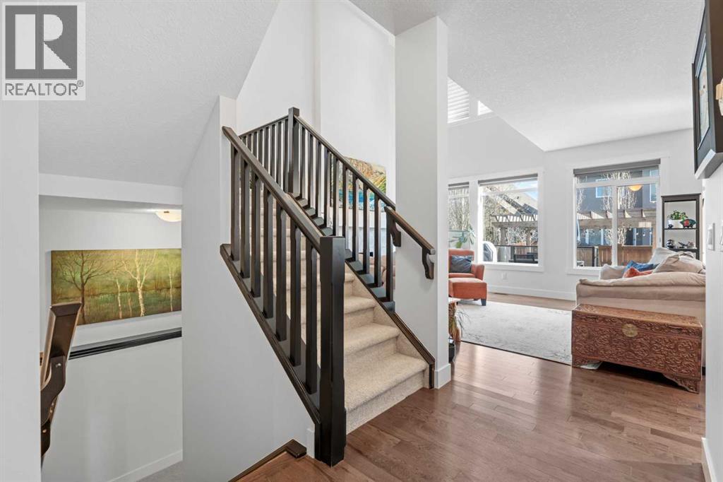 25 Westland Crescent SW, Calgary, Alberta  T3H 0W1 - Photo 17 - A2307642