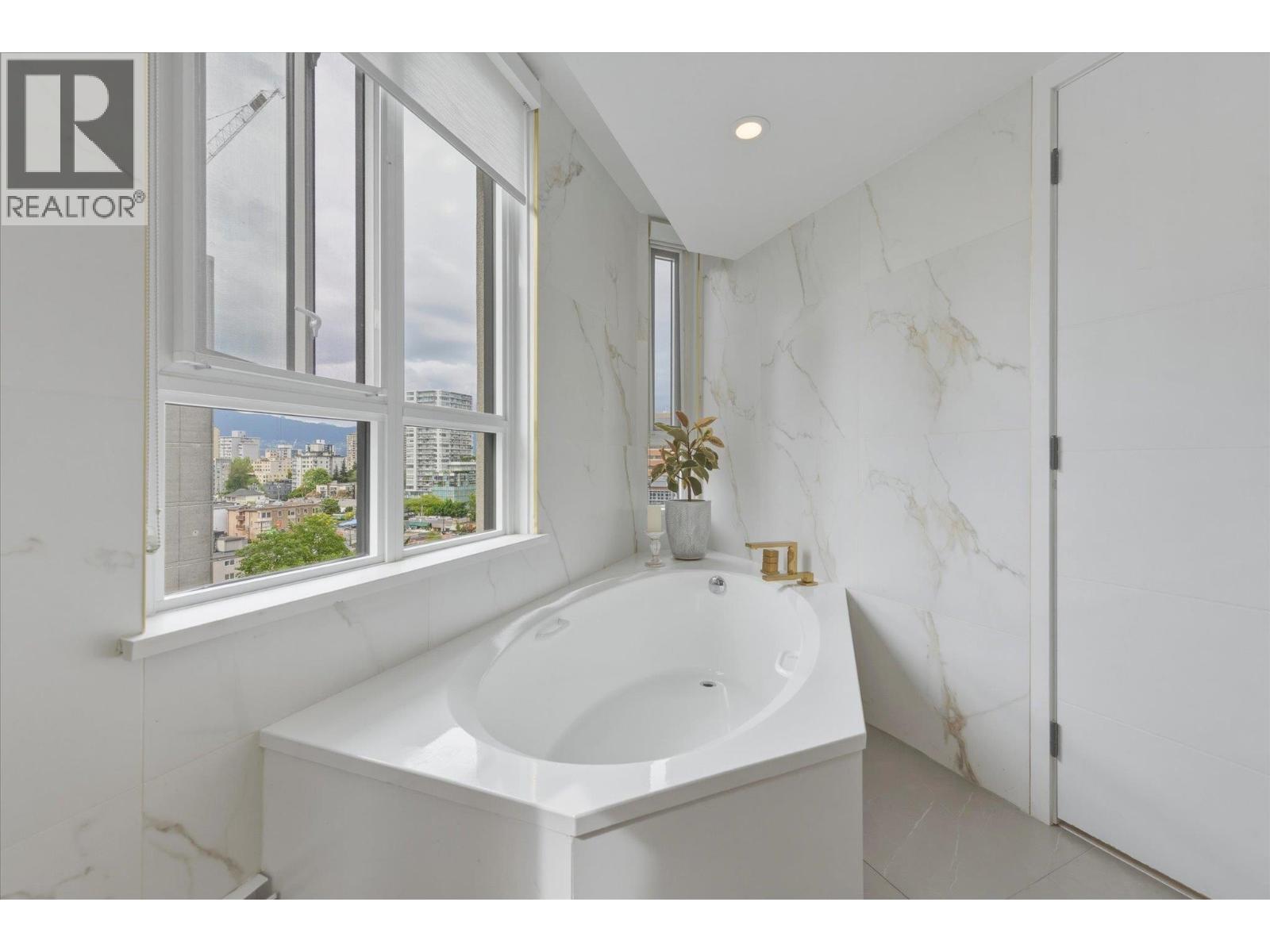 1203 1010 Burnaby Street, Vancouver, British Columbia  V6E 4L8 - Photo 18 - R3124408