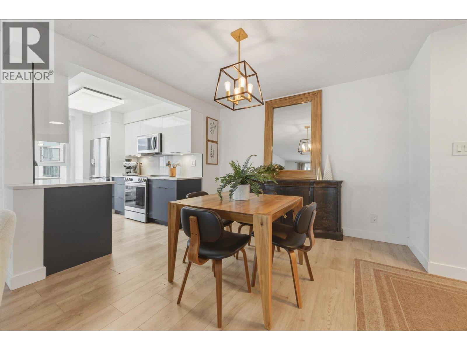 1203 1010 Burnaby Street, Vancouver, British Columbia  V6E 4L8 - Photo 5 - R3124408
