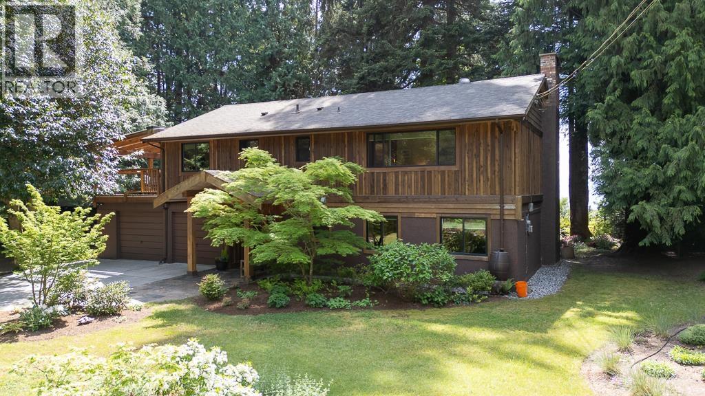 8115 Redrooffs Road, Halfmoon Bay, British Columbia  V7Z 1C7 - Photo 3 - R3124391