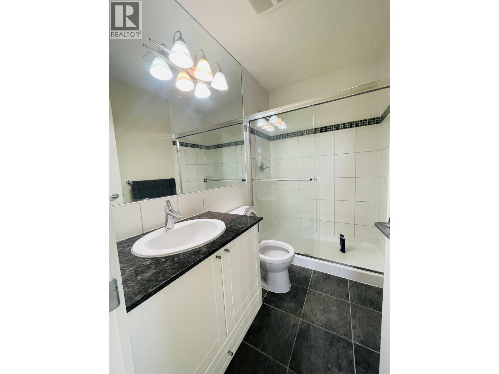 3551 Foster Avenue, Vancouver, British Columbia  V5R 0A1 - Photo 12 - R3124394