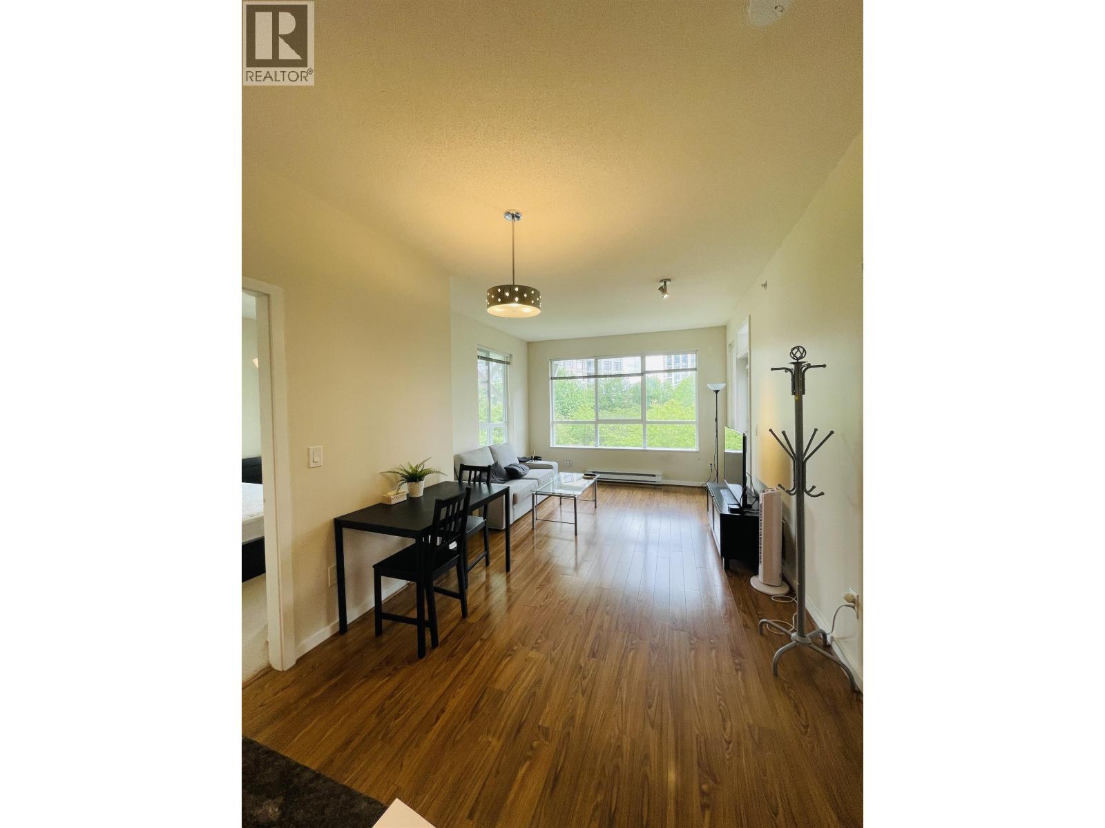 3551 Foster Avenue, Vancouver, British Columbia  V5R 0A1 - Photo 4 - R3124394