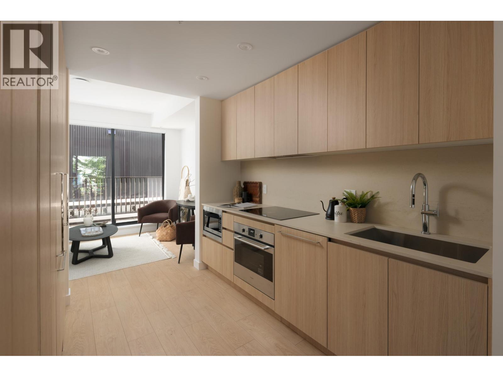 2408 E 12th Avenue, Vancouver, British Columbia  V5N 0E3 - Photo 6 - R3124148
