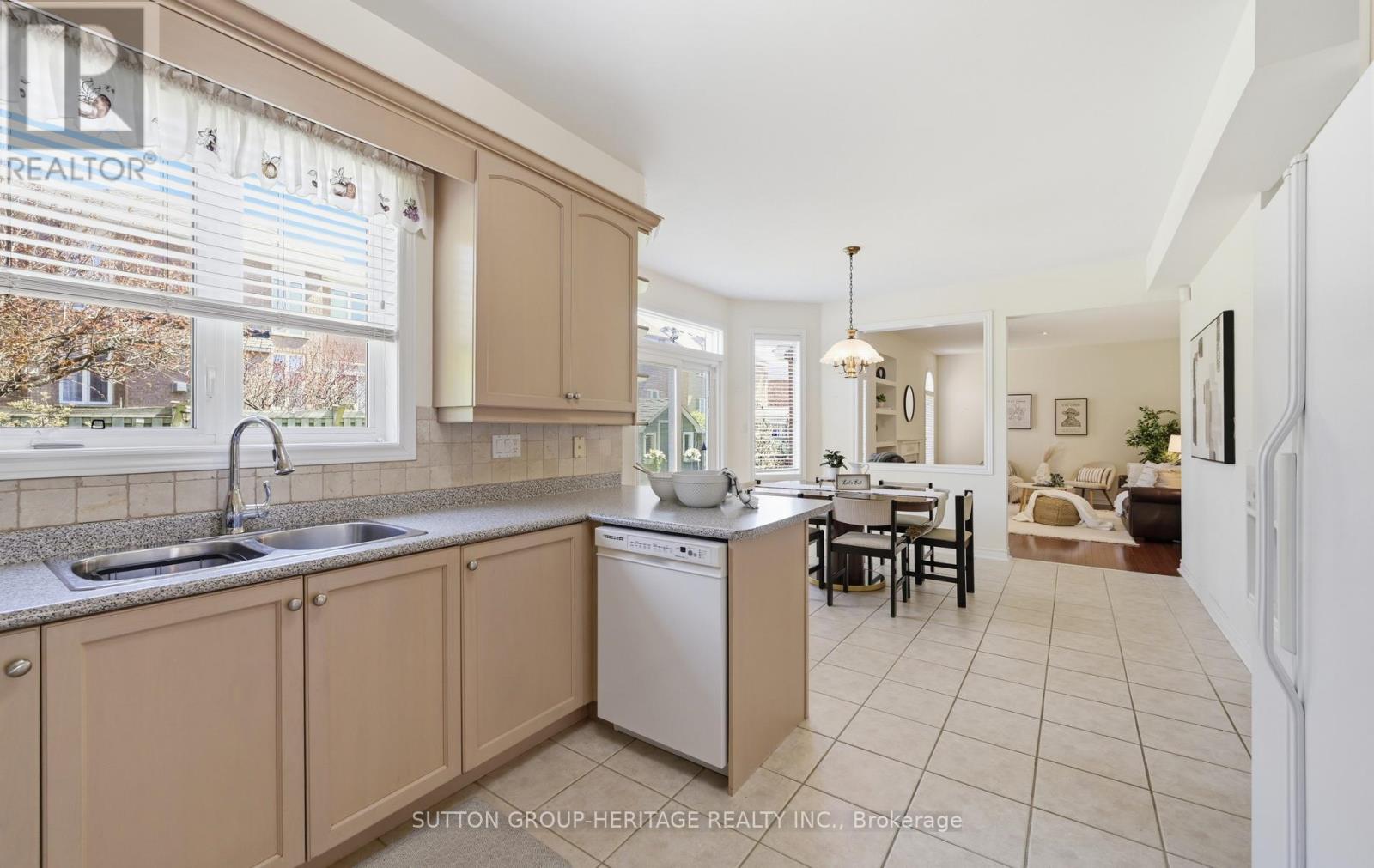 19 Country Ridge Drive, Markham, Ontario  L6E 1C4 - Photo 17 - N13132000