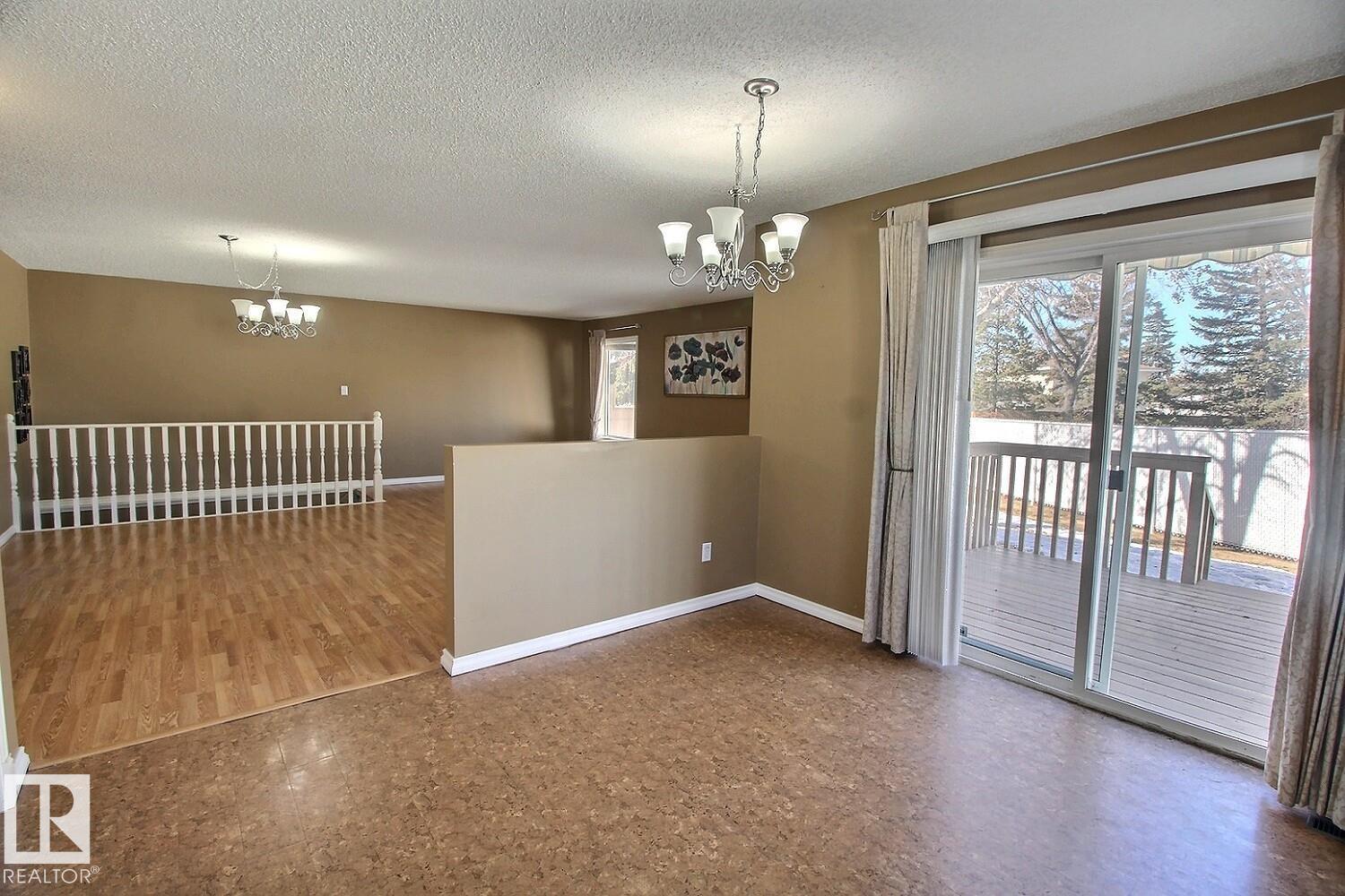8146 27 Av Nw, Edmonton, Alberta  T6K 4C9 - Photo 12 - E4483923