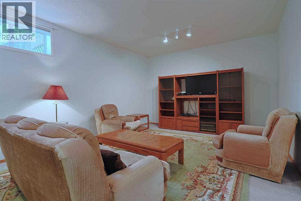 13 Scimitar Heath NW, Calgary, Alberta  T3L 2E1 - Photo 23 - A2300215